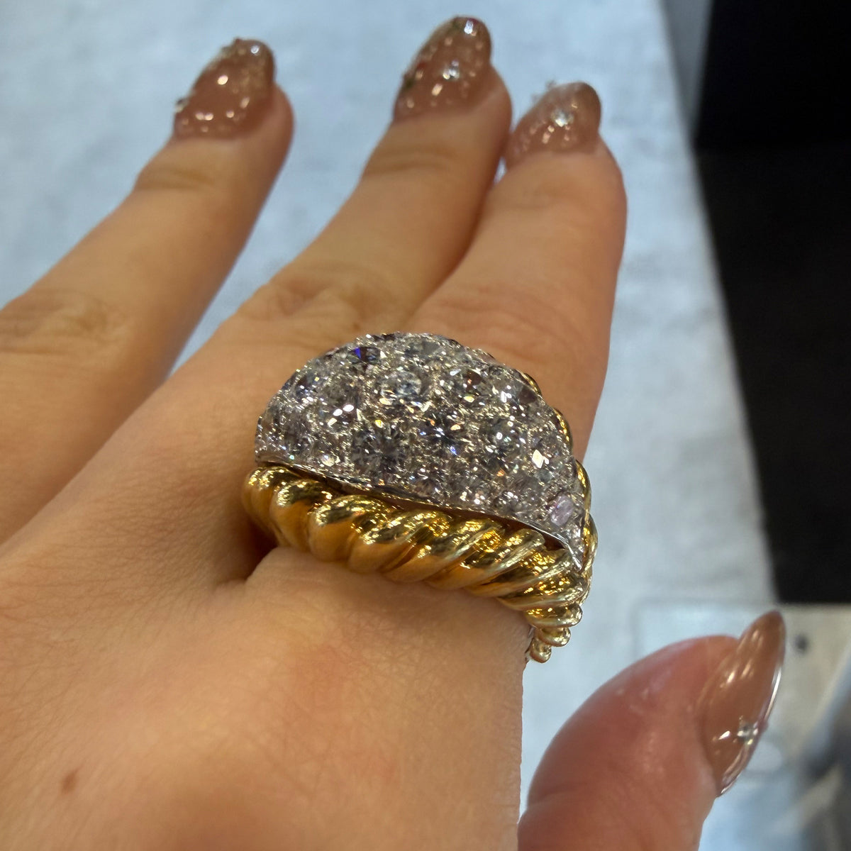 Van Cleef & Arpels Ring